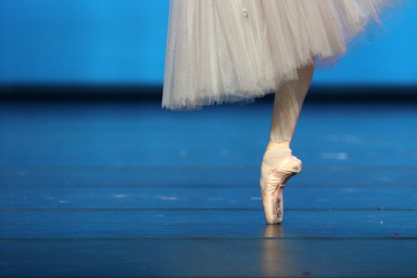 バレエ 理想の身長と体重は 日本人のプロバレリーナの身長をチェック Ballet Info